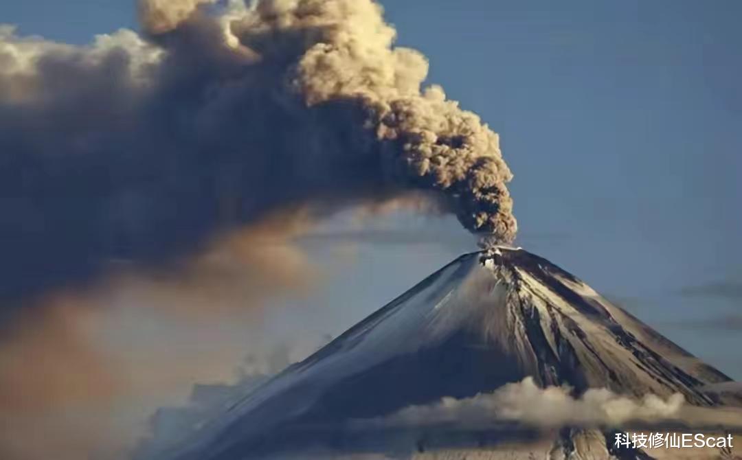 富士山火山喷发最新动态，影响及观测分析